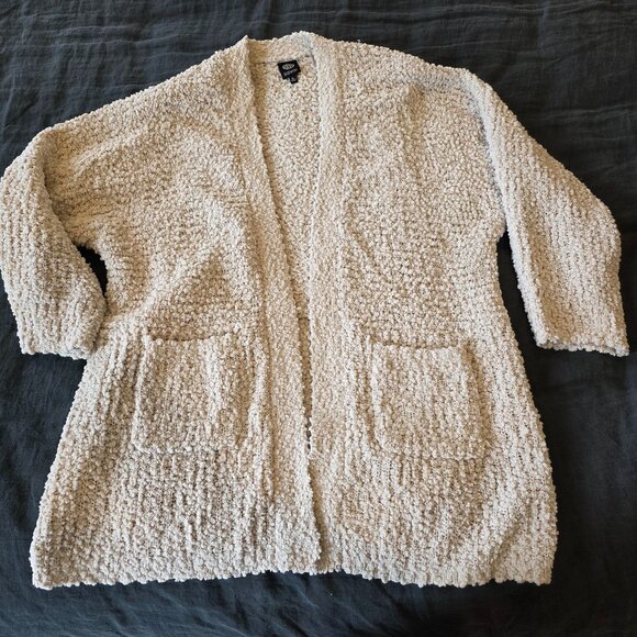 Bobeau Cardigan - Picture 1 of 5